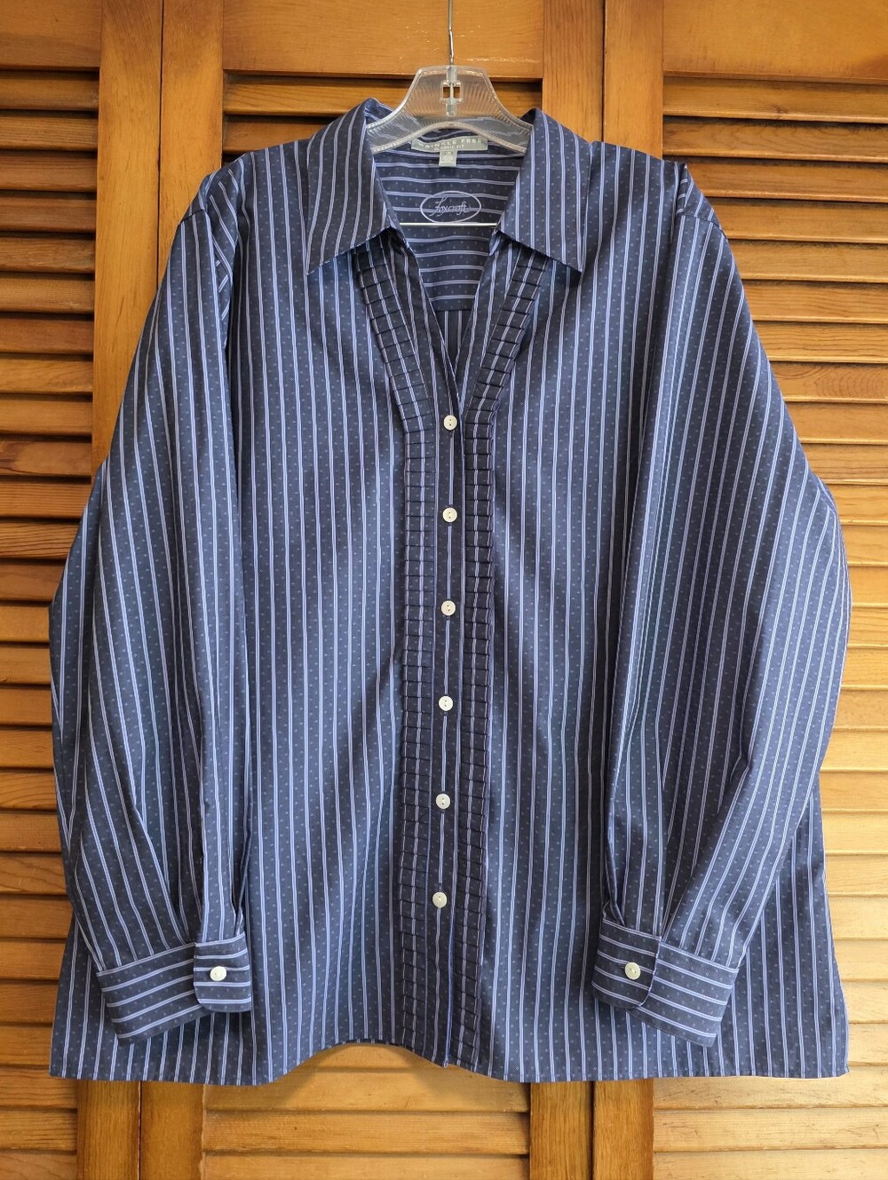 Foxcroft Wrinkle-Free Striped Button Down Shirt Women's Plus 16W Classic Fit EUC